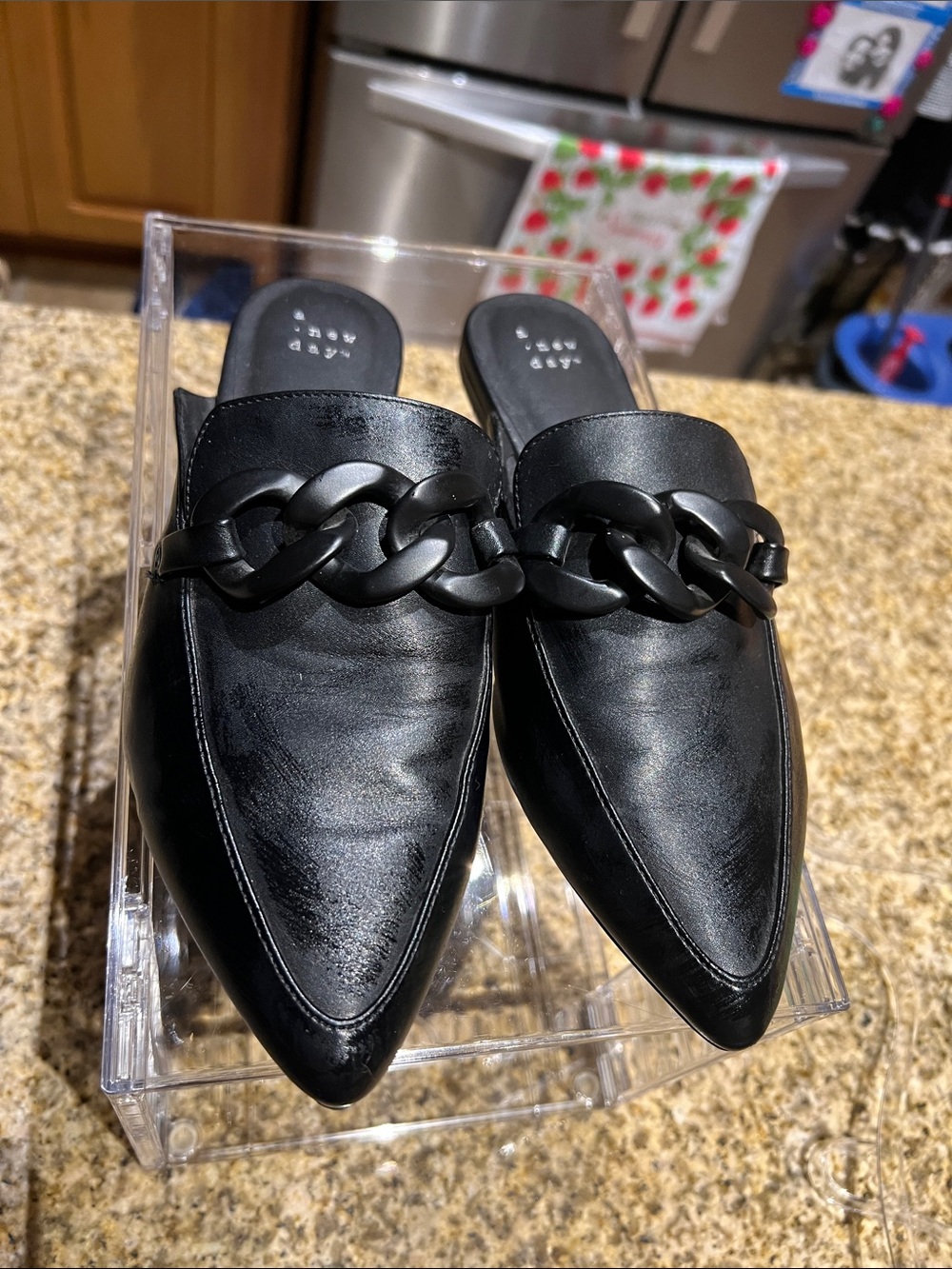 a new day Black Pointed Chain-Trim Mules